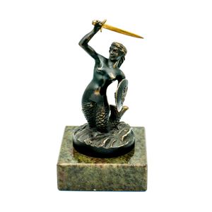 Rzeźba "Syrenka Warszawska"