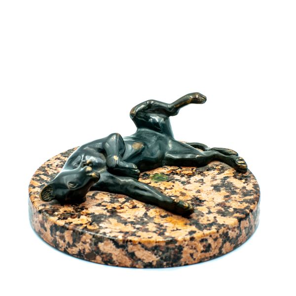 Figurka Lwica leżąca/marmur