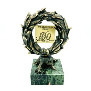 Statuetka — wieniec laurowy 1