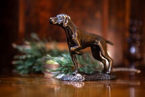 Figurka "Wyżeł Niemiecki w stójce" 7